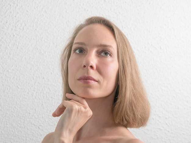 Что такое жировик на лице и как он образуется