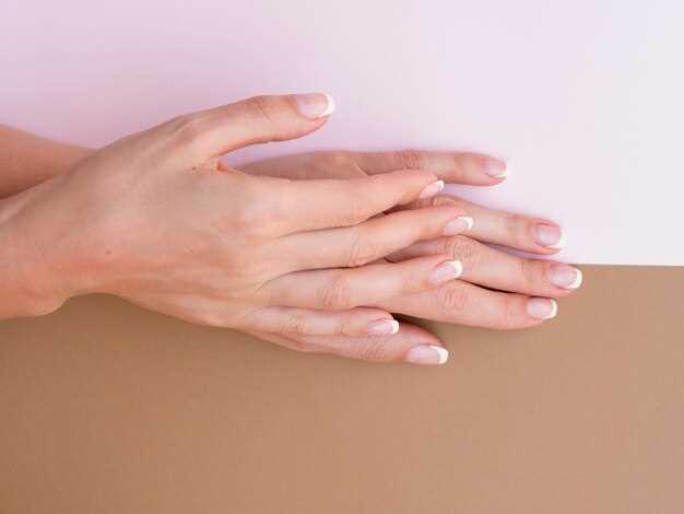 Причины появления волнистых ногтей на больших пальцах рук